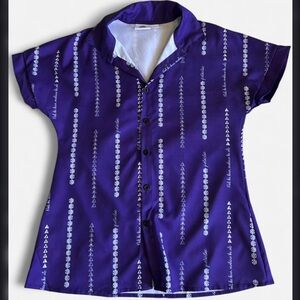 Pālaʻelaʻe women’s shirt
Brand new without tags / never worn